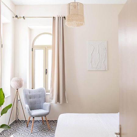 Kosnian City Suites エクステリア 写真