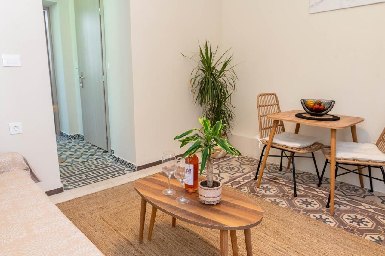 Kosnian City Suites エクステリア 写真