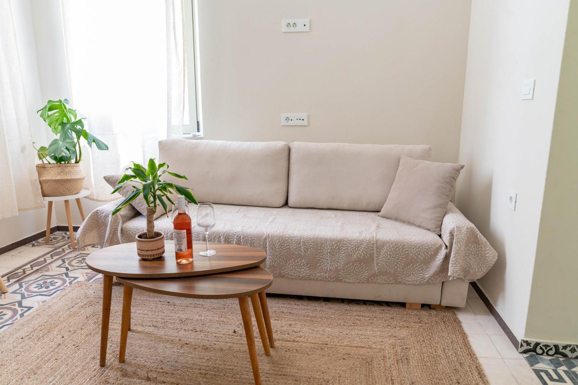 Kosnian City Suites エクステリア 写真