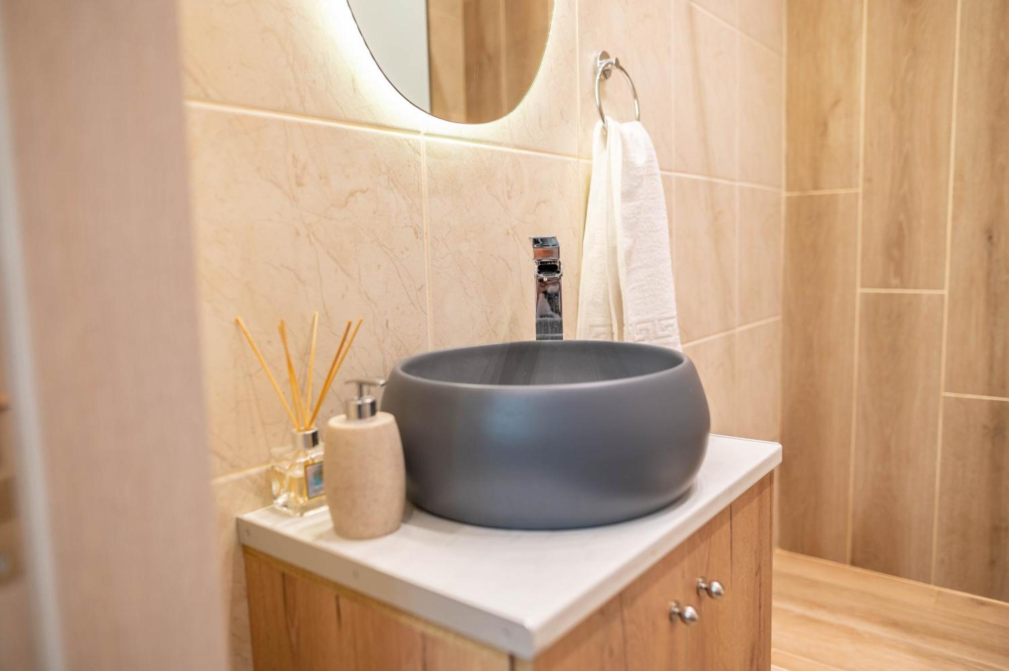 Kosnian City Suites エクステリア 写真
