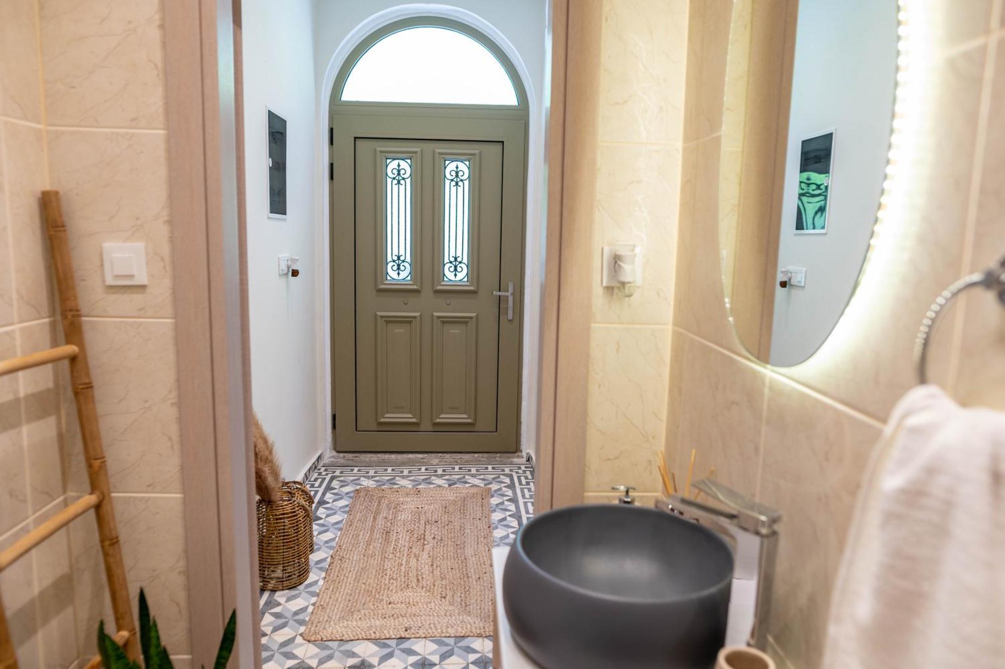 Kosnian City Suites エクステリア 写真